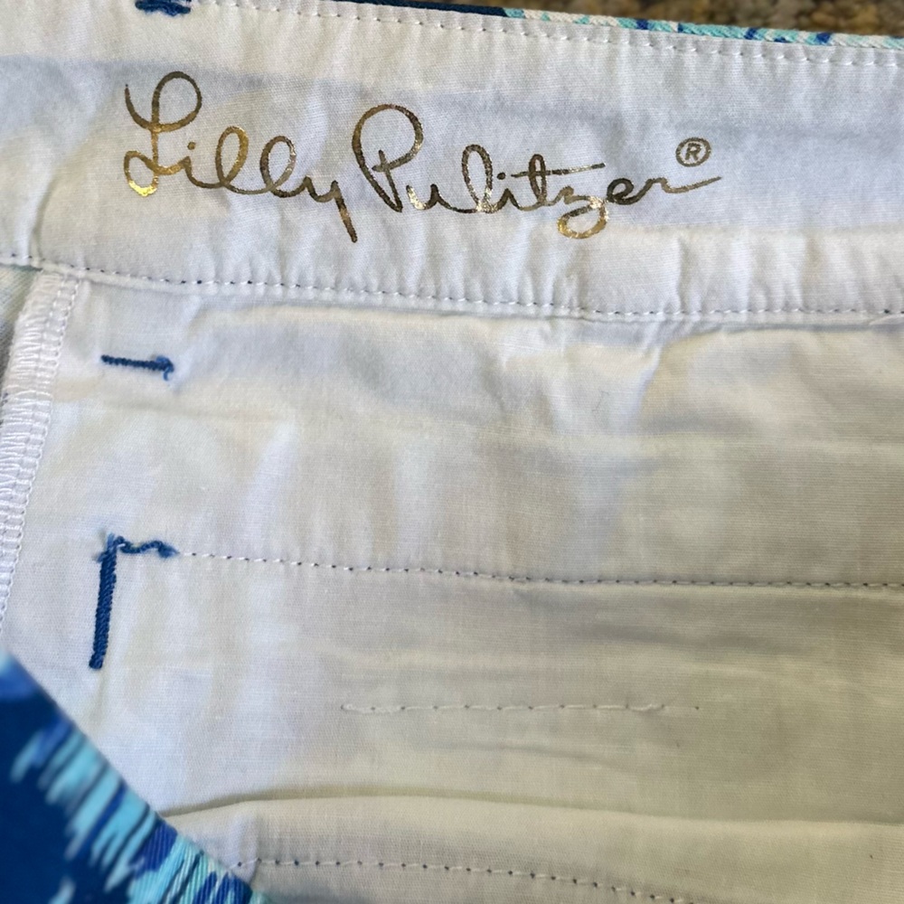 Lilly Pulitzer The Jayne Stretch Short 7” Inseam Deep Indigo Joy Ride Elephant - Picture 6 of 7